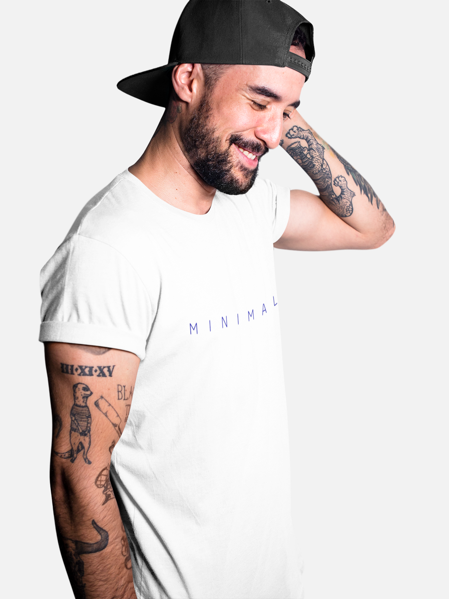 Minimal men’s round neck white tshirt